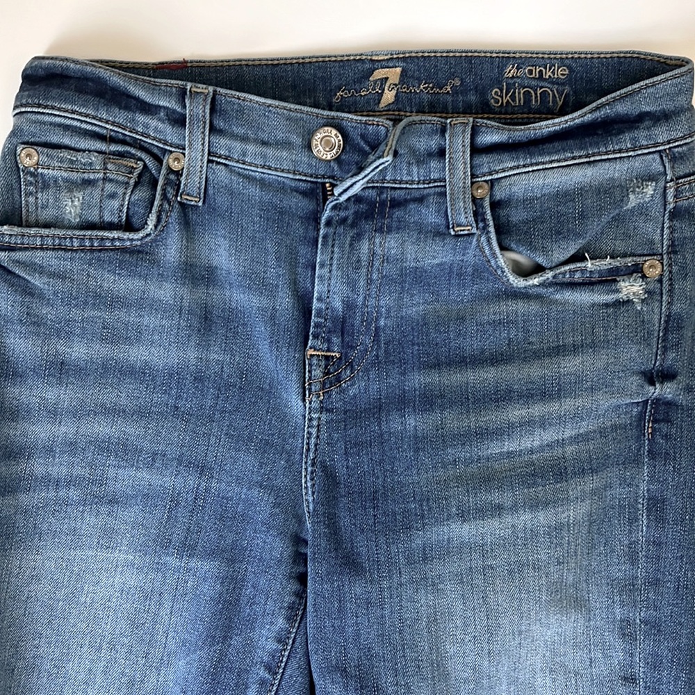 7 for all mankind the ankle skinny size 26 worn raw hem